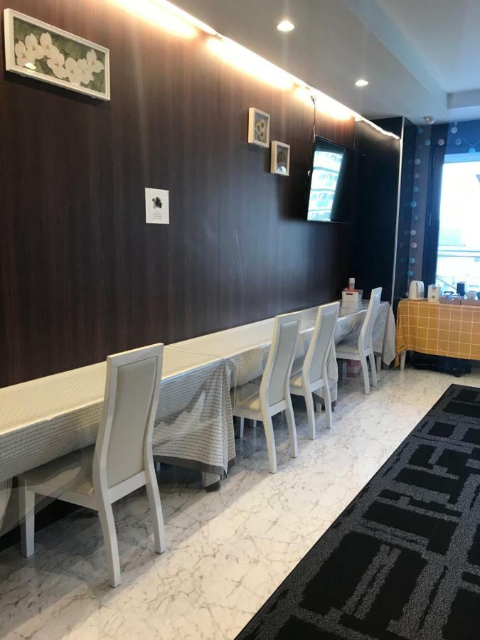 Dian Hostel/Guesthouse Namba โอซาก้า ภายนอก รูปภาพ